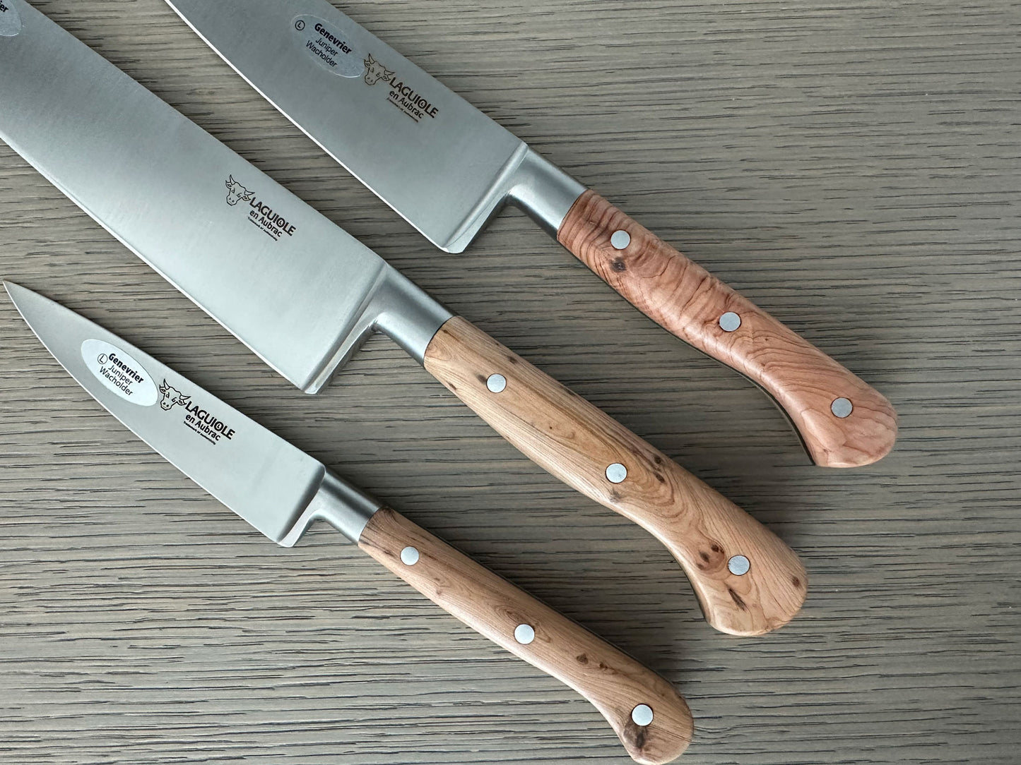 Laguiole en Aubrac 专业不锈钢全锻钢初学者 3 件套高级厨刀套装,带杜松手柄