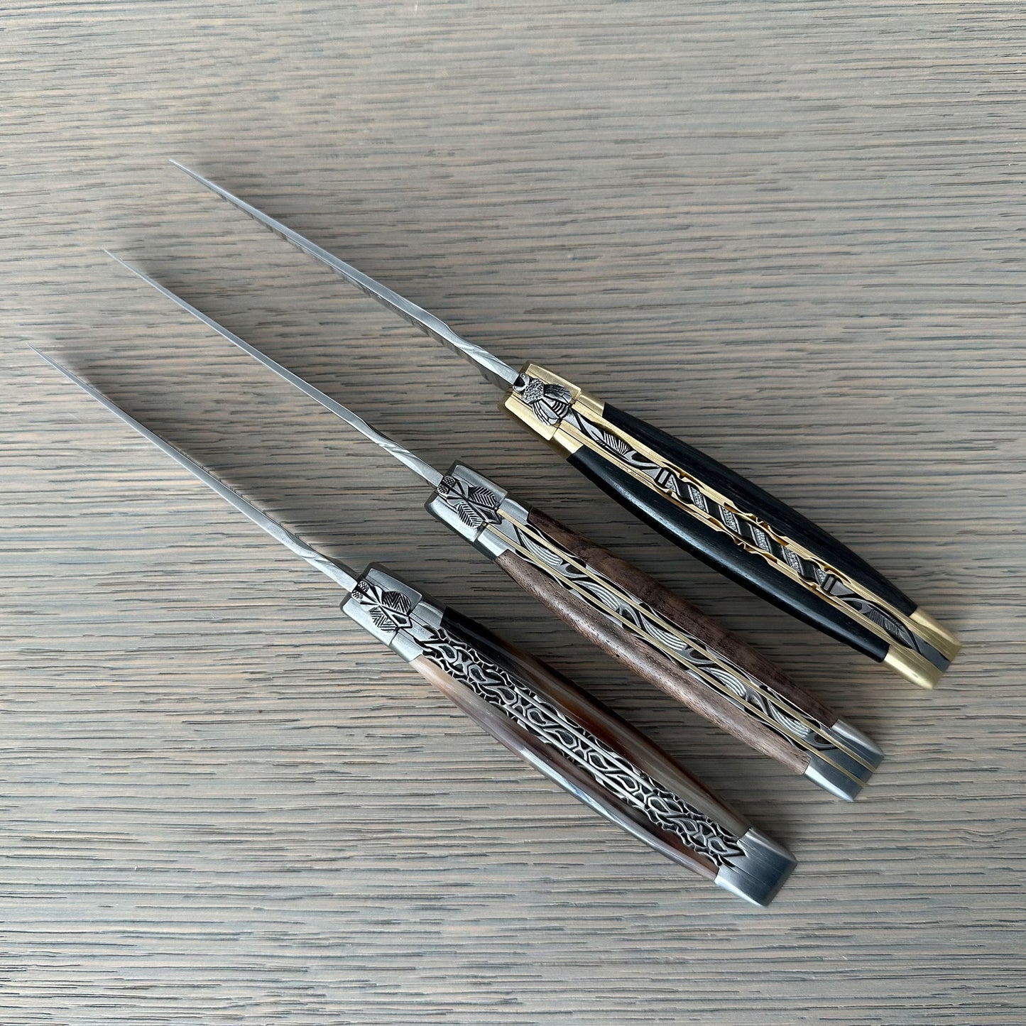 Laguiole en Aubrac Feather Series Folding Knife Double-Plated Fly # 12, Solid Horn