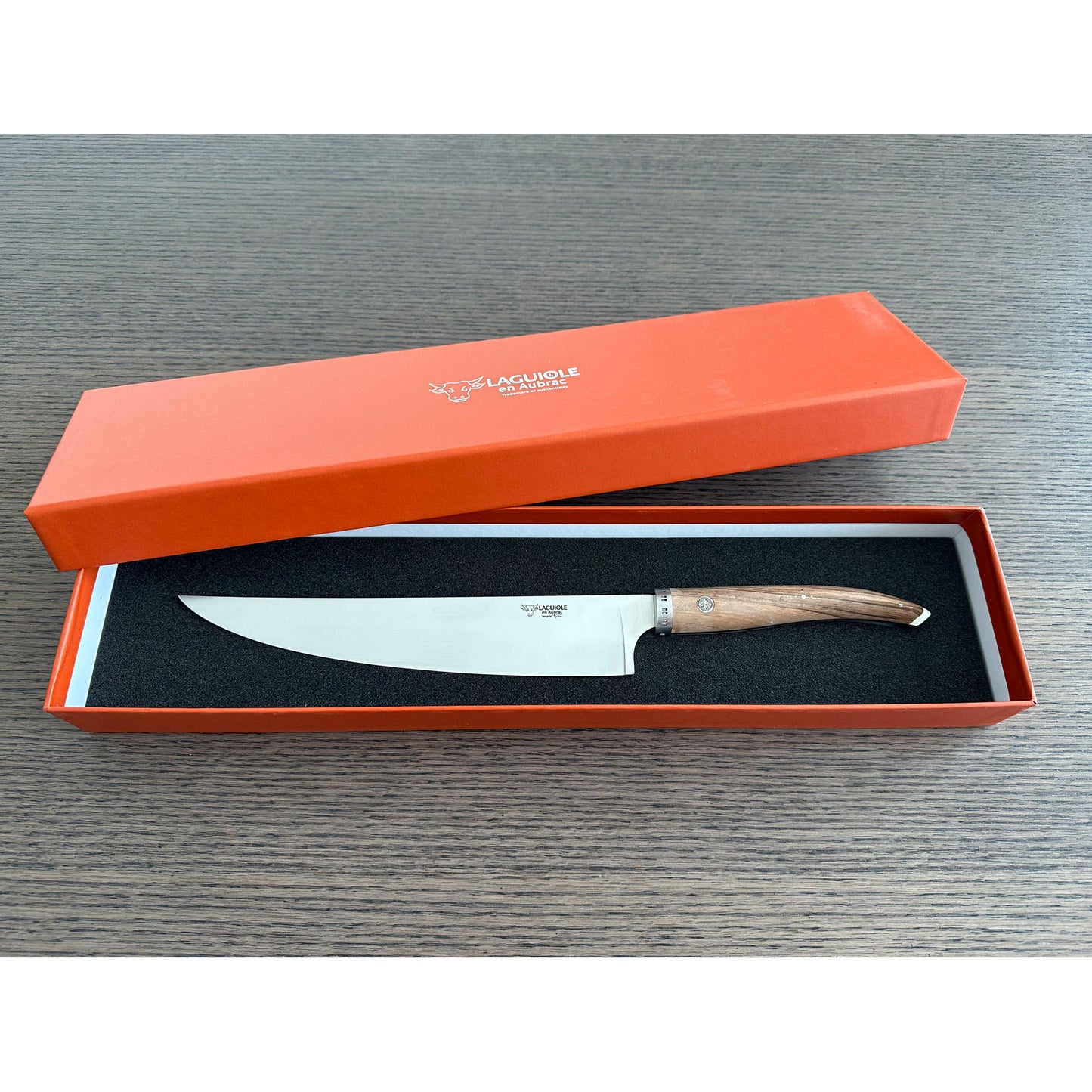 Laguiole en Aubrac Handcrafted Gourmet Cuisine Chef's Knife with Walnut Wood Handle, 9-Inches