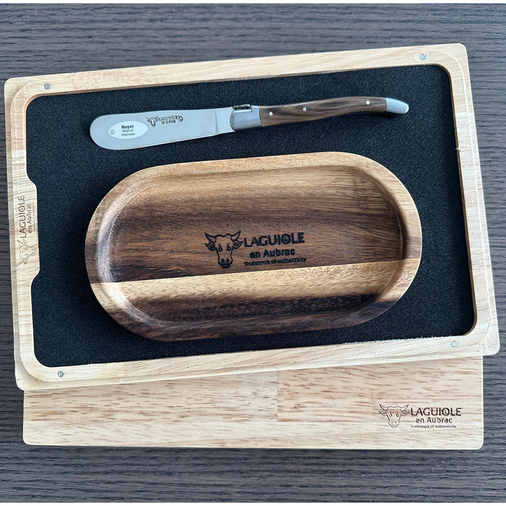 Laguiole en Aubrac Handcrafted Butter & Soft Cheese Knife With Walnut Wood Handle & Oak Wood Rest Set - LaguioleEnAubracShop