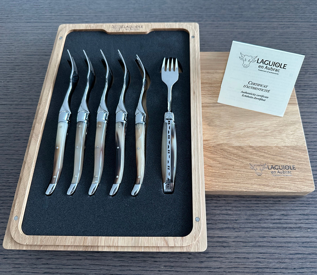 Laguiole en Aubrac Handcrafted Plated 6-Piece Dessert Fork Set With Solid Horn Handles - LaguioleEnAubracShop