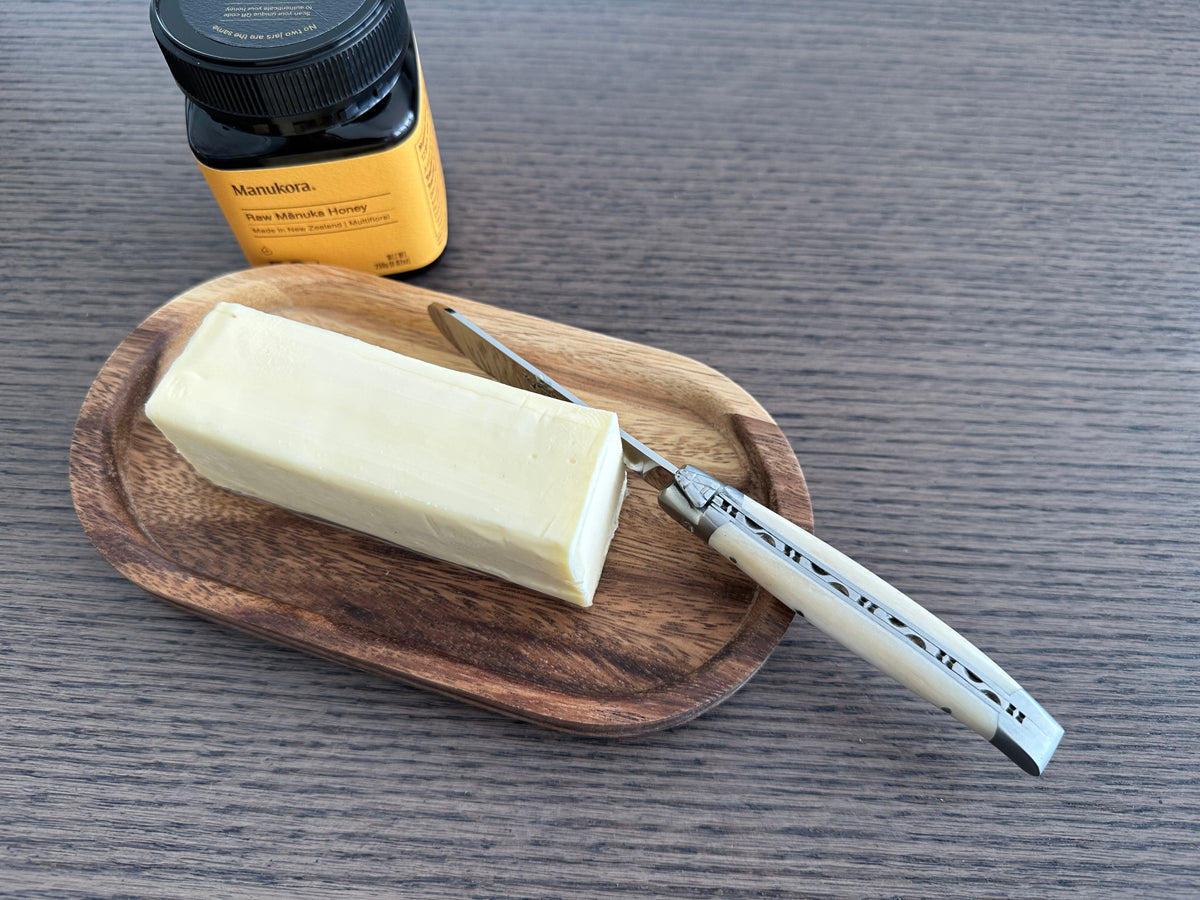 Laguiole en Aubrac Handcrafted Butter & Soft Cheese Knife With Bone Handle & Oak Wood Rest Set - LaguioleEnAubracShop