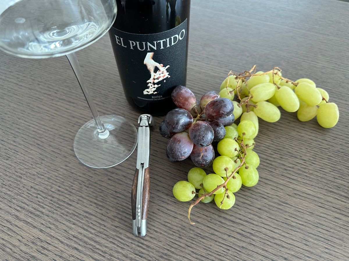 Laguiole en Aubrac Sommelier Waiter's Corkscrew with Grapevine Wood Handle - LaguioleEnAubracShop