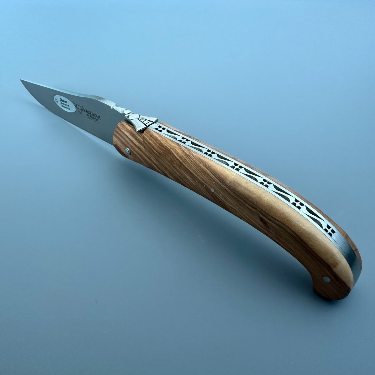 Laguiole en Aubrac The Trapper Folding Knife L0514T – Olivewood Handle