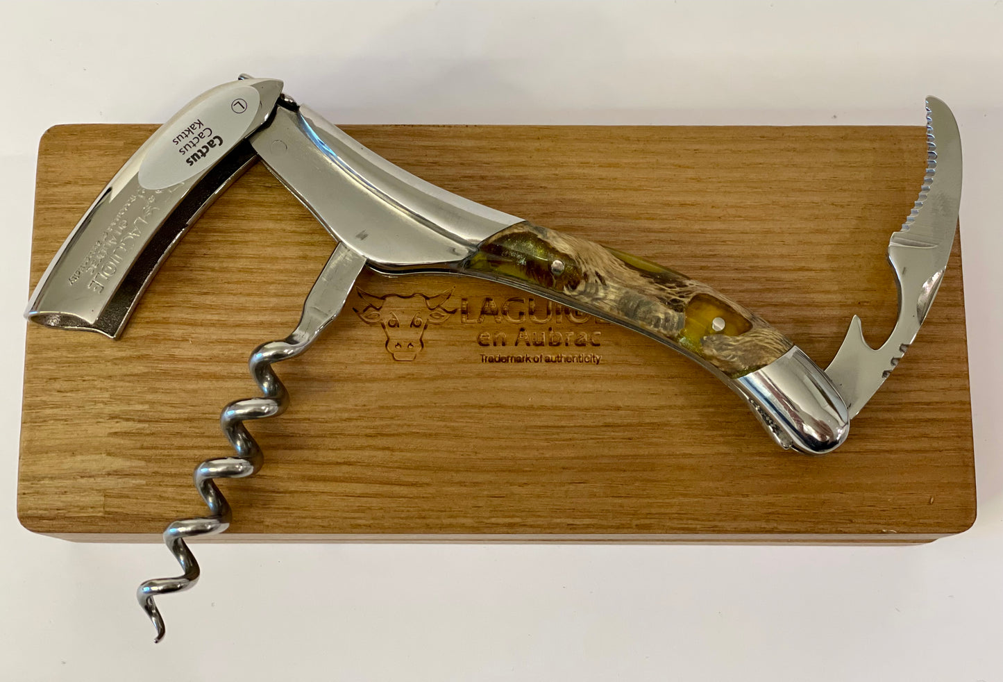 Laguiole en Aubrac Sommelier Waiter's Corkscrew with Cactus Amber Handle - LaguioleEnAubracShop