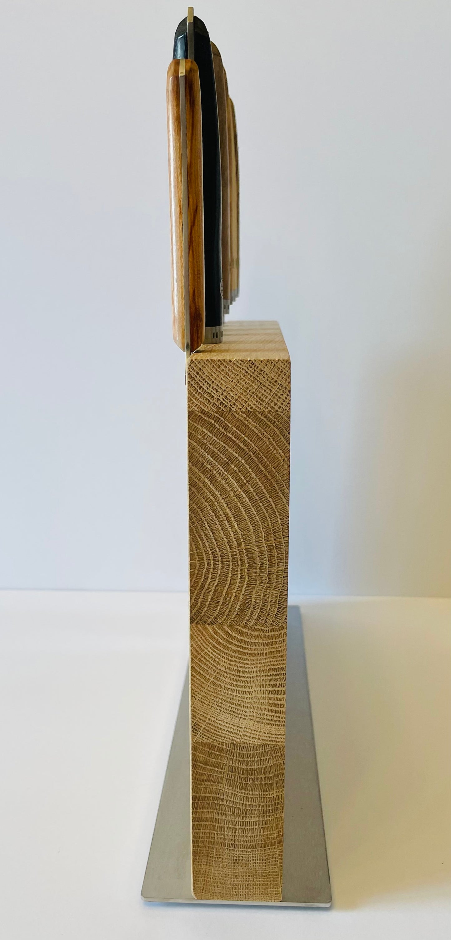 Laguiole en Aubrac Handcrafted Gourmet 7-Piece Kitchen Knife Set with Mixed Wood Handles, Magnetic Oak Block - LaguioleEnAubracShop