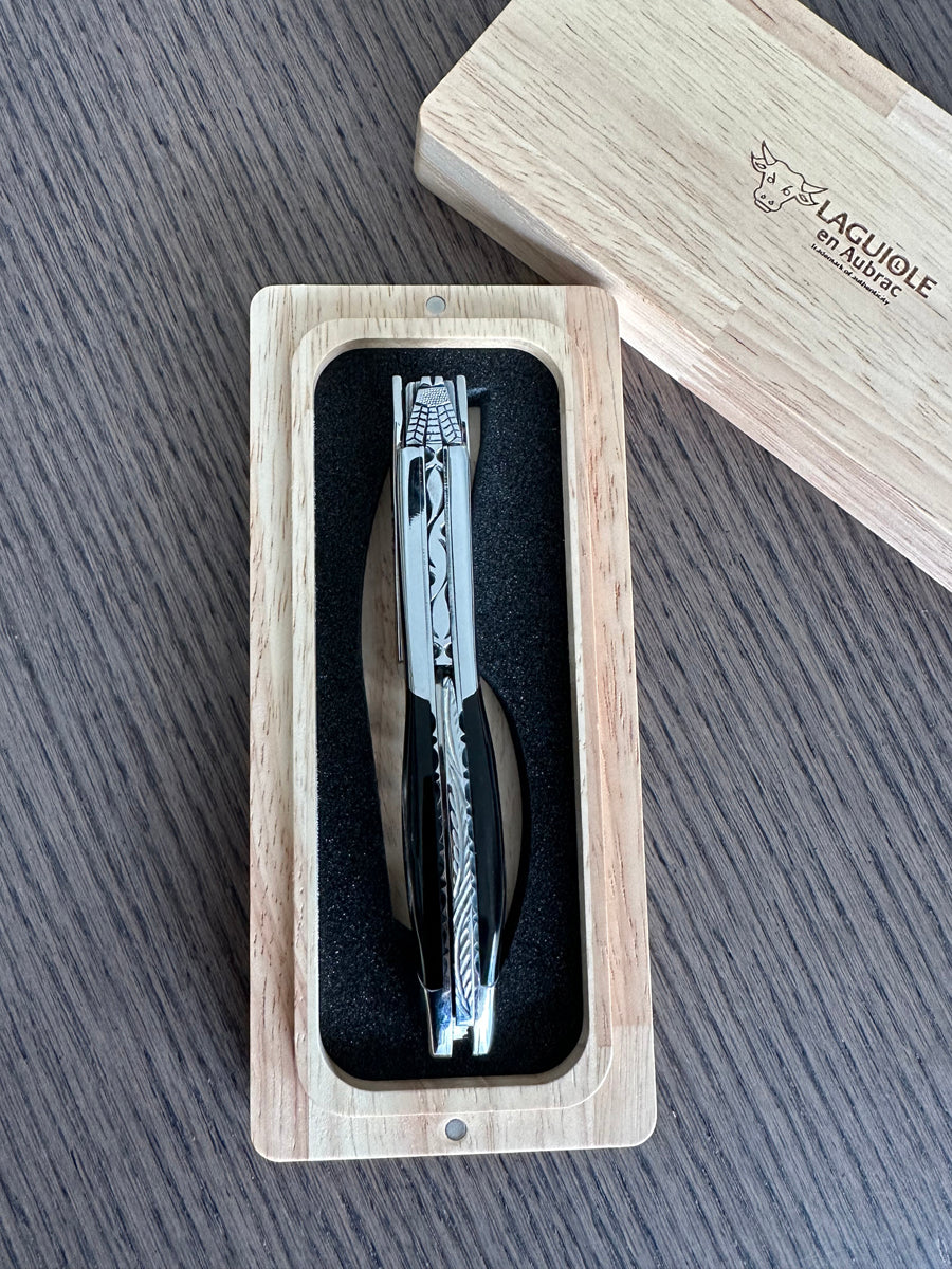 Laguiole en Aubrac Sommelier DeLuxe No 9 Waiter's Corkscrew with Buffalo Horn Handle - LaguioleEnAubracShop