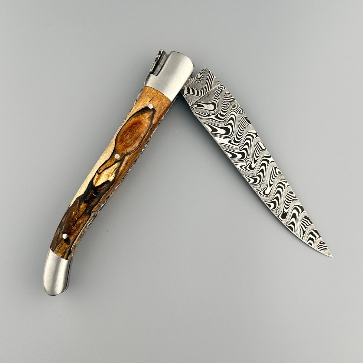Laguiole en Aubrac Balbach Damascus Double-Plated Knife – Aubrac Wood