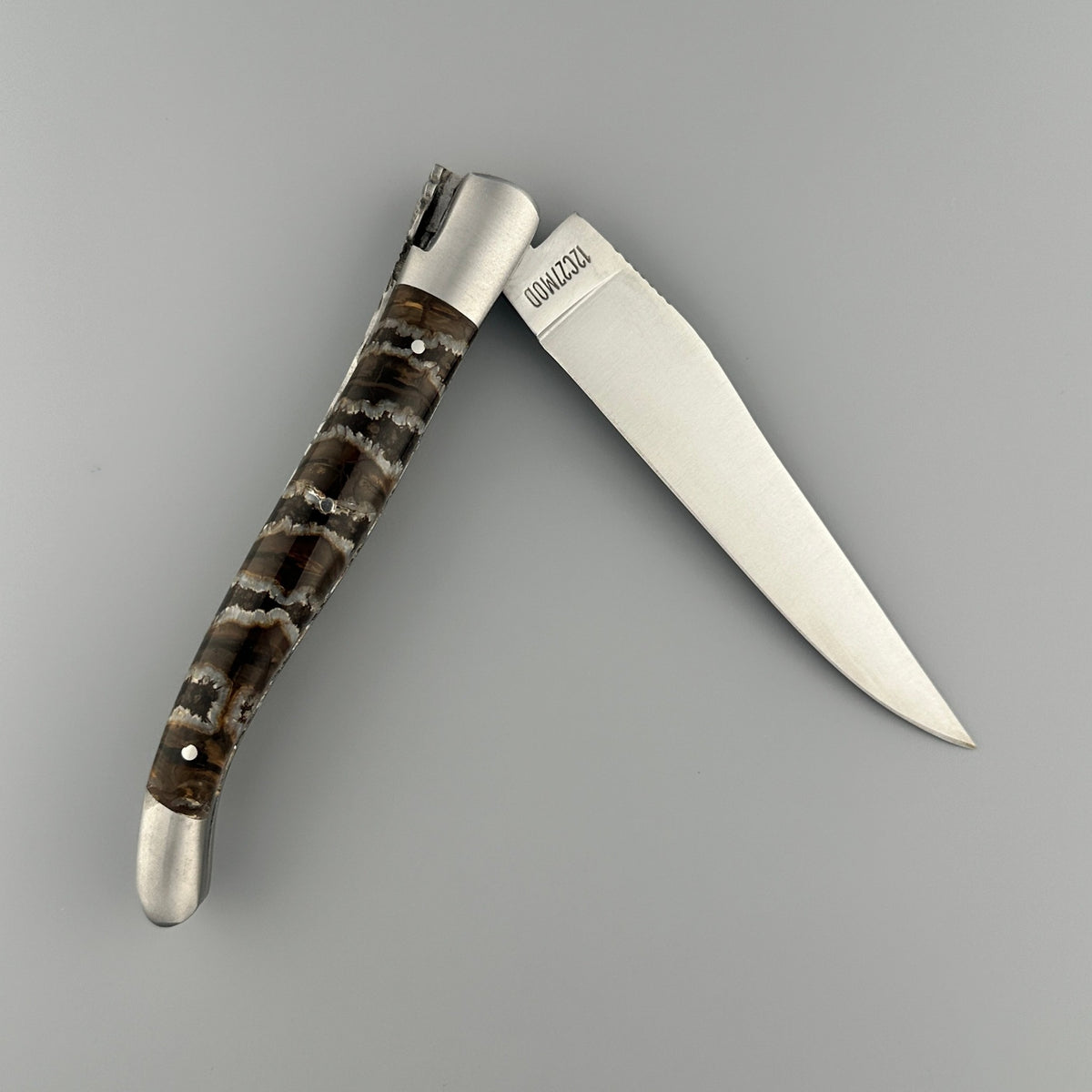Laguiole en Aubrac Double-Plated Molar Knife – Brown, 4.75″