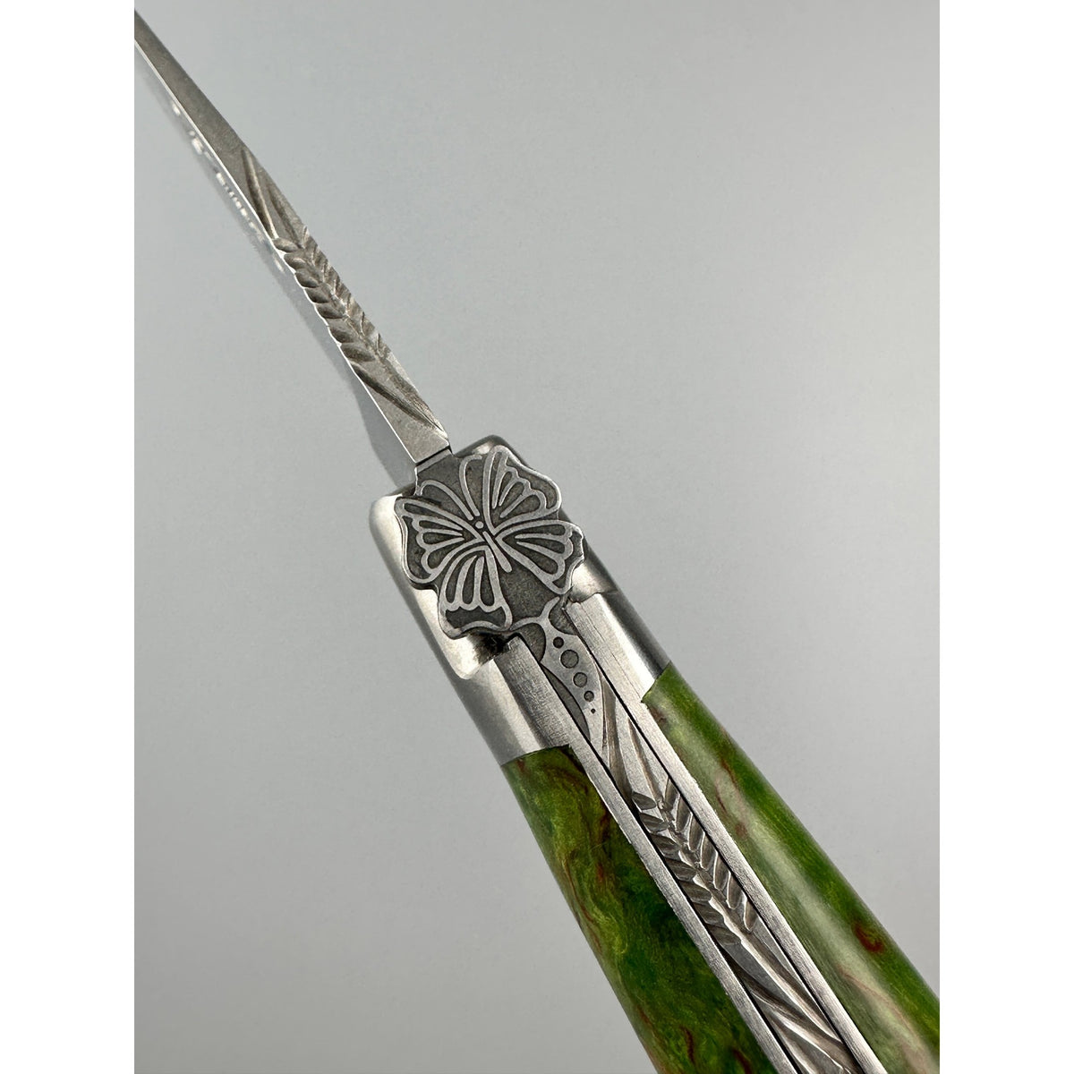 Laguiole en Aubrac Hancarved Plate Folding Knife Butterfly Bee Green Birchwood Burl, 4.7"