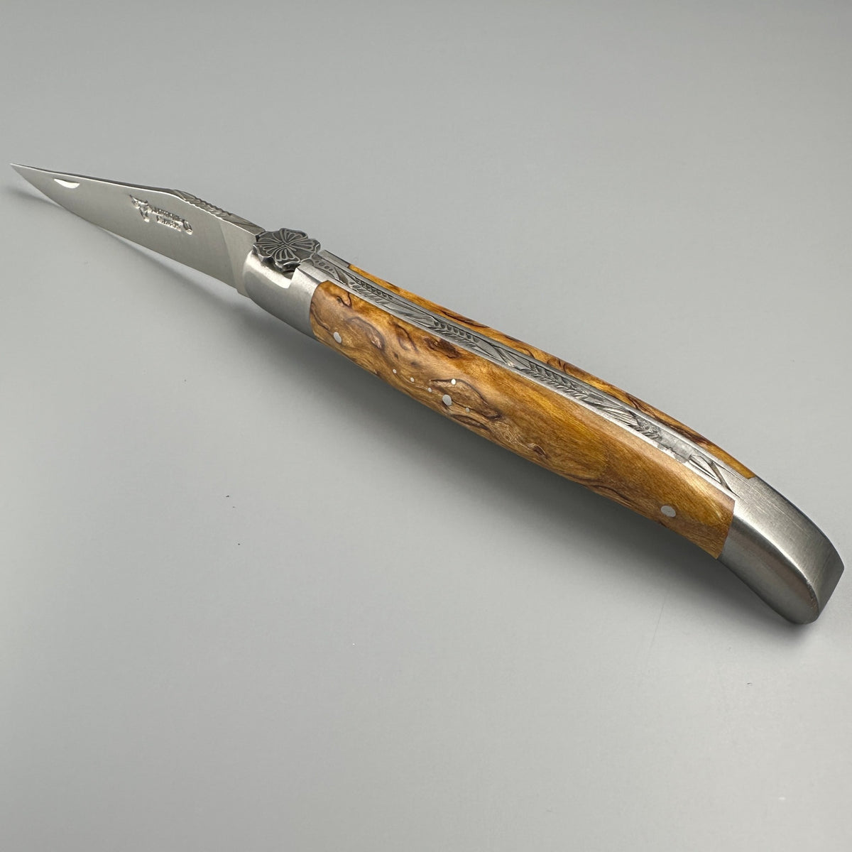 Laguiole en Aubrac Hancarved Plate Folding Knife Butterfly Bee Yellow Birchwood Burl, 4.7"