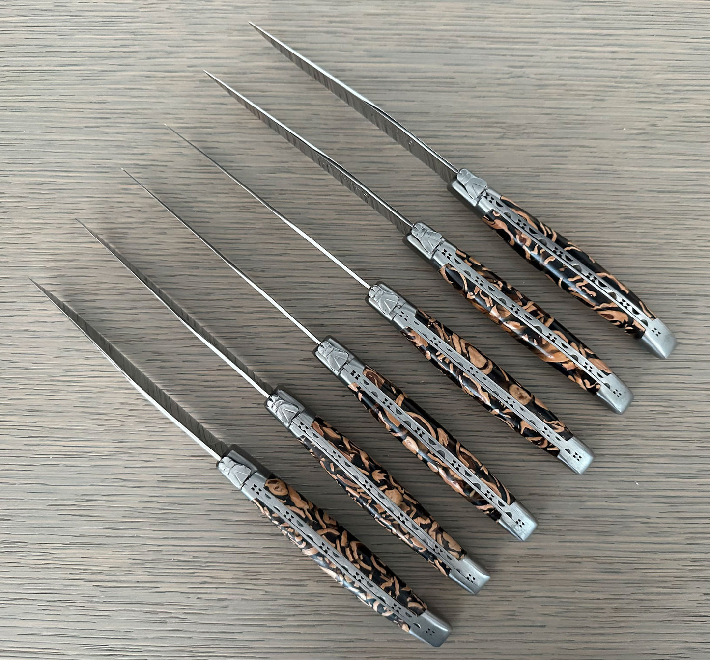 Laguiole en Aubrac Handcrafted 6-Piece Steak Knife Set with Walnut Crust Handle