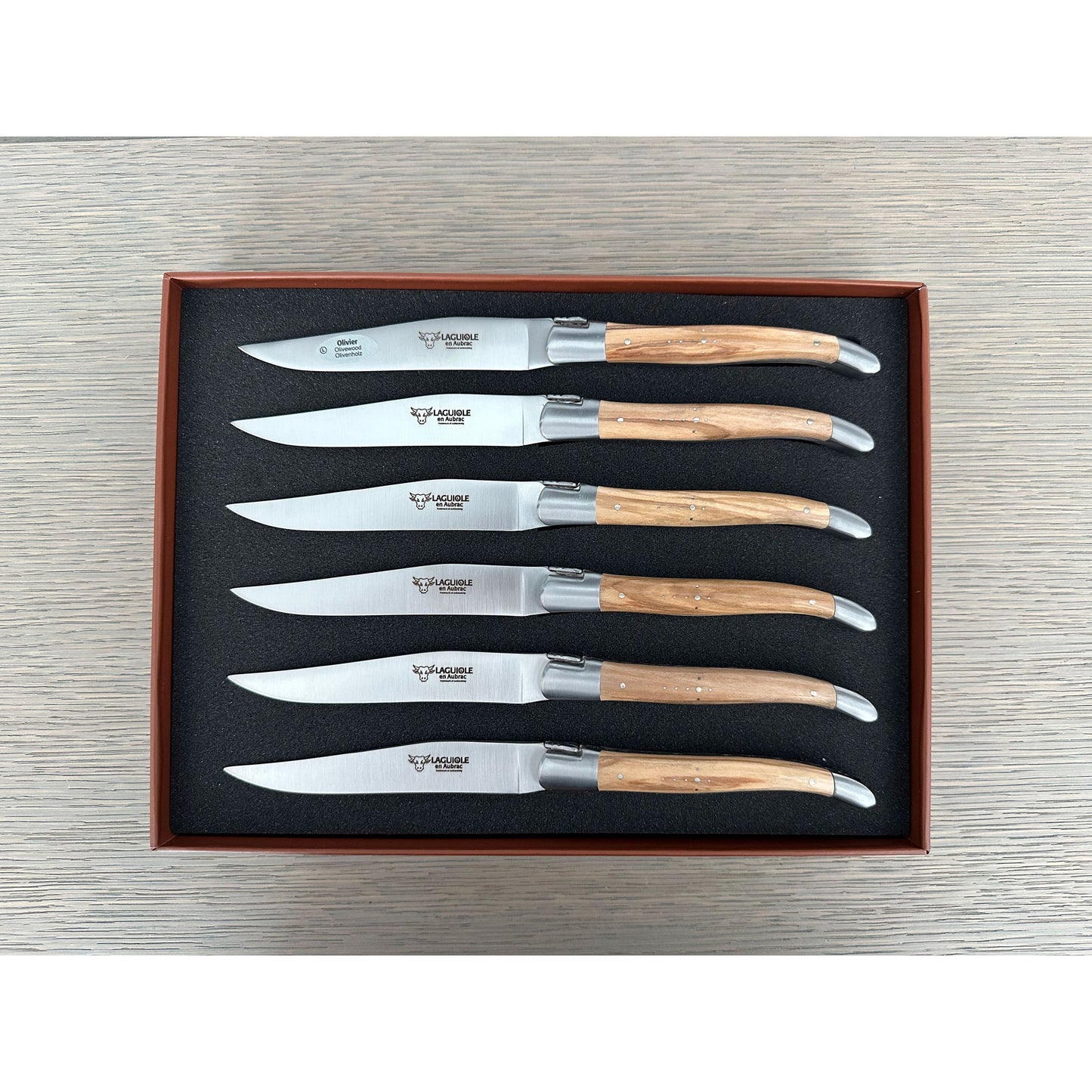Laguiole en Aubrac Luxury Steak/Table Knives 6-Piece Set With Olive Wood Handle