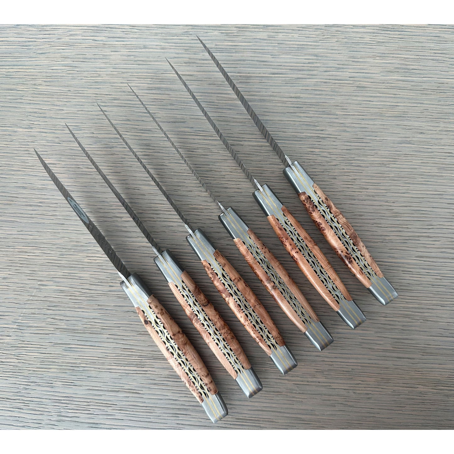 Laguiole en Aubrac Luxury Handcrafted Stainless Steel & Brass Double Plate 6-Piece Steak Knife Set with Juniper Wood Handles