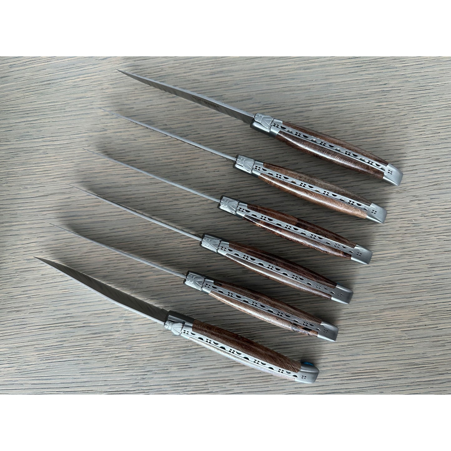 Laguiole en Aubrac Luxury Steak/Table Knives 6-Piece Set With Grapevine Wood Handle
