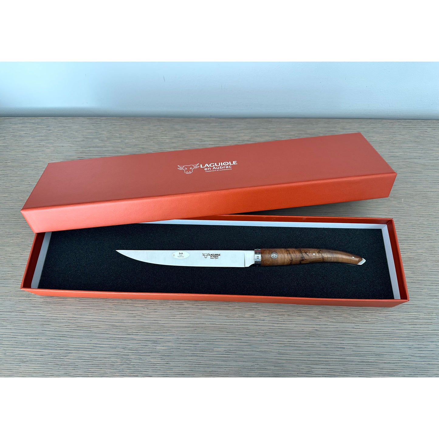 Laguiole en Aubrac Cuchillo de chef gourmet de cocina artesanal con mango de madera de teca, 8 pulgadas