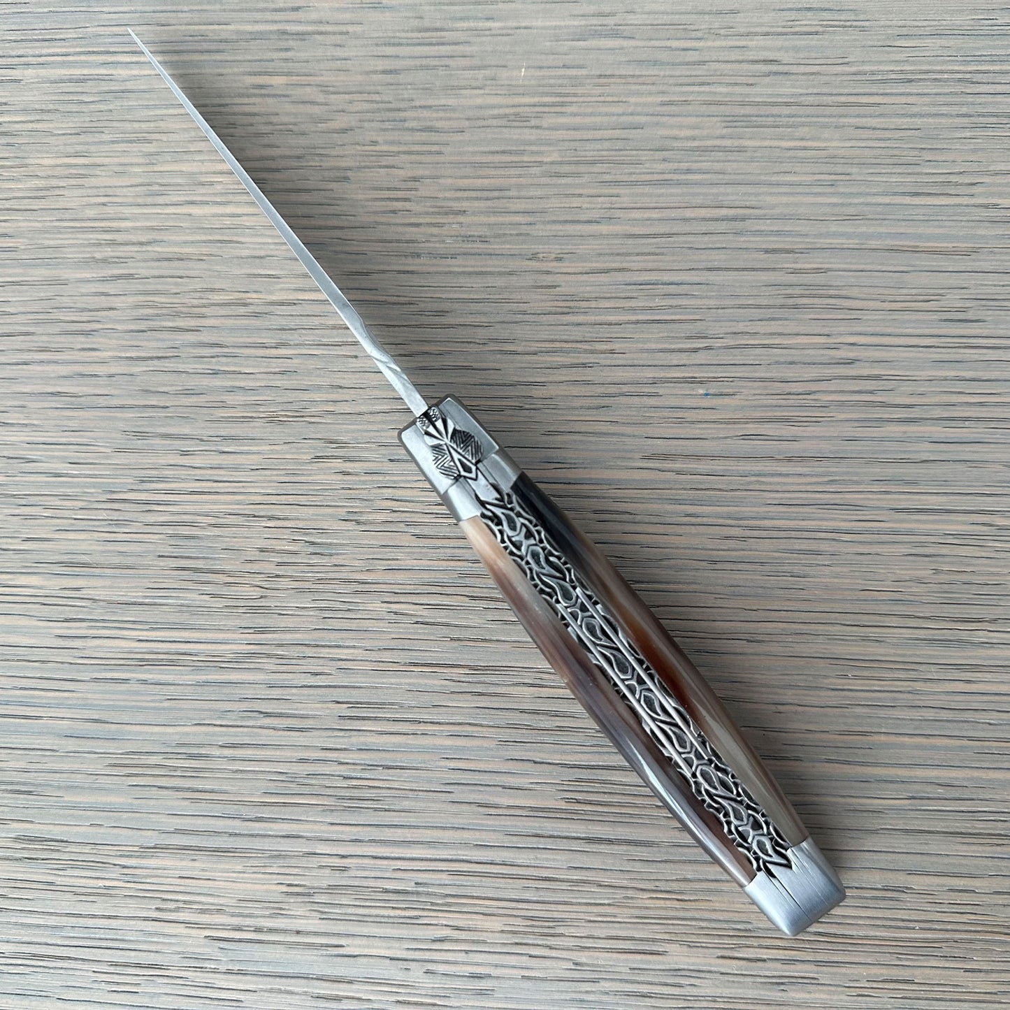 Laguiole en Aubrac Feather Series Folding Knife Double-Plated Fly # 12, Solid Horn
