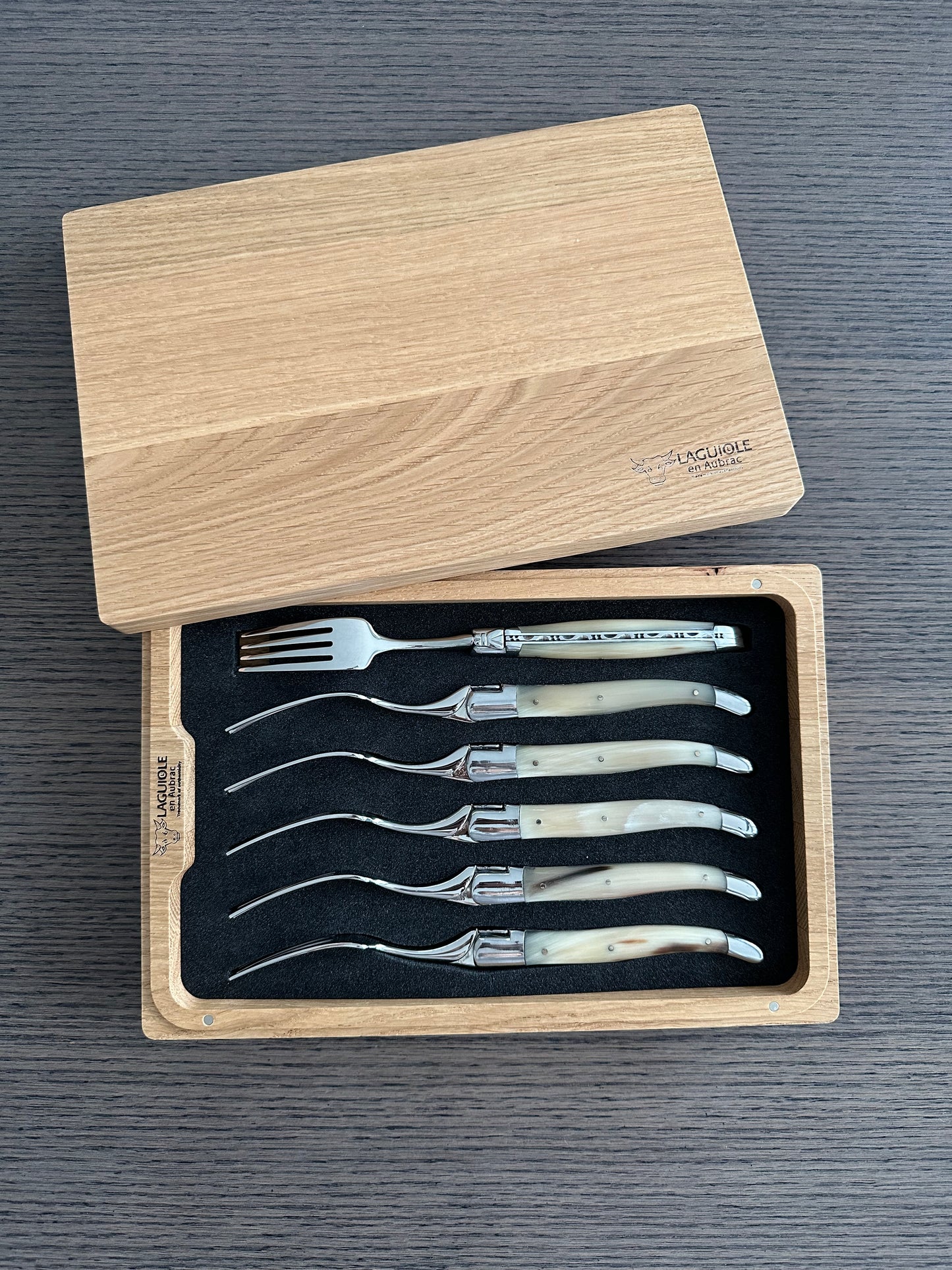 Laguiole en Aubrac Handcrafted 6-Piece Dinner Fork Set with Solid Horn Handles