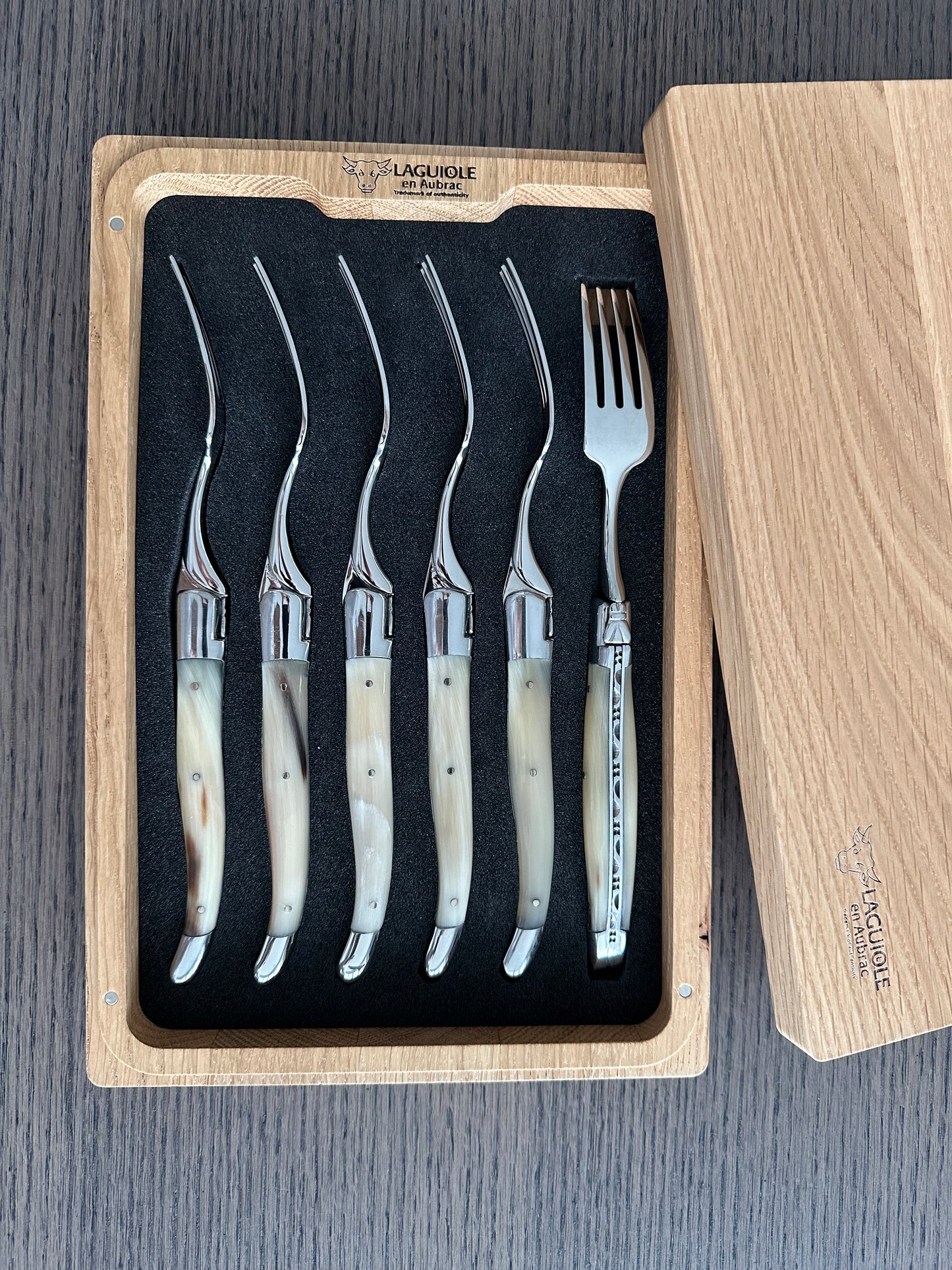 Laguiole en Aubrac Handcrafted 6-Piece Dinner Fork Set with Solid Horn Handles