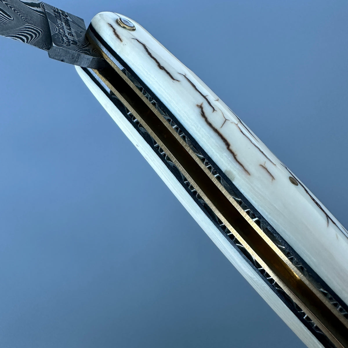 Laguiole en Aubrac — Origine Tour Eiffel Limited Edition Folding Knife | Ivory Crust Handle, Damascus Blade