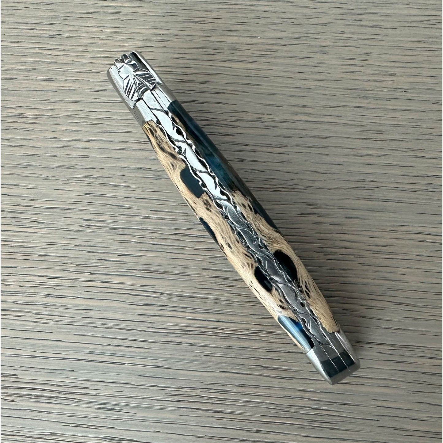 Laguiole en Aubrac Handcrafted Double Plates Multipurpose Knife With Cactus Blue Handle, 4.75-Inches