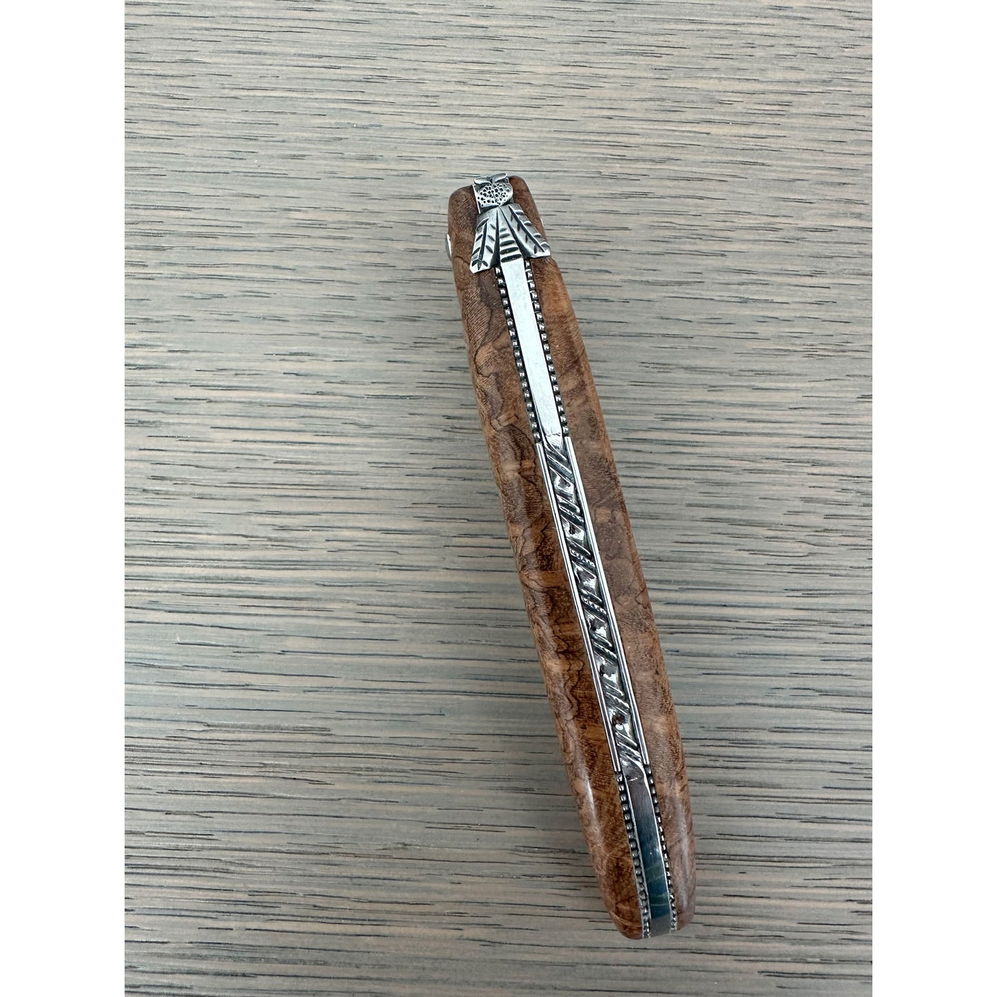 Laguiole en Aubrac 手工制作的双层多用途刀，柚木手柄，4 英寸