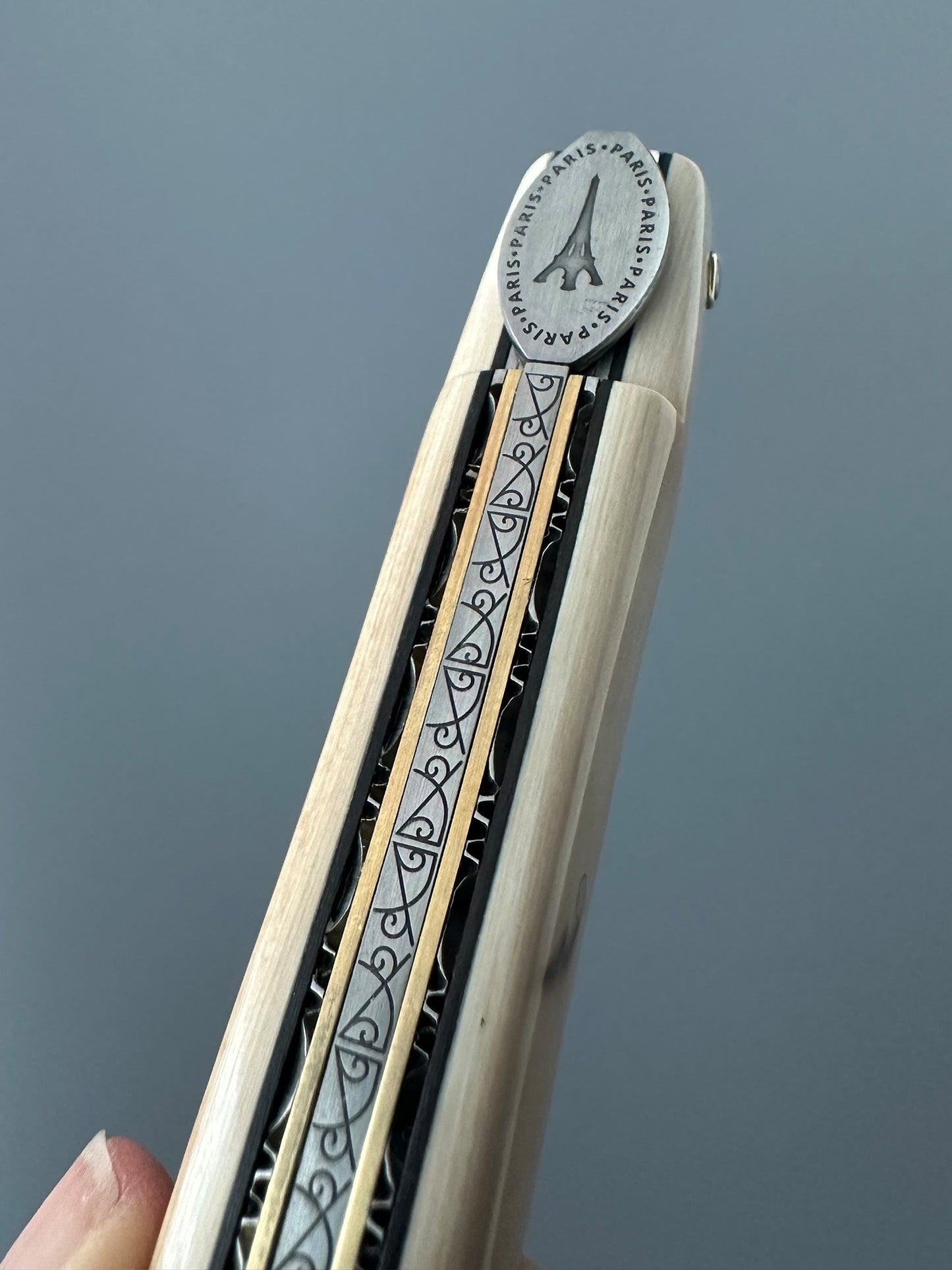 Laguiole en Aubrac — Origine Tour Eiffel Limited Edition Folding Knife | Ivory Crust Handle, Damascus Blade