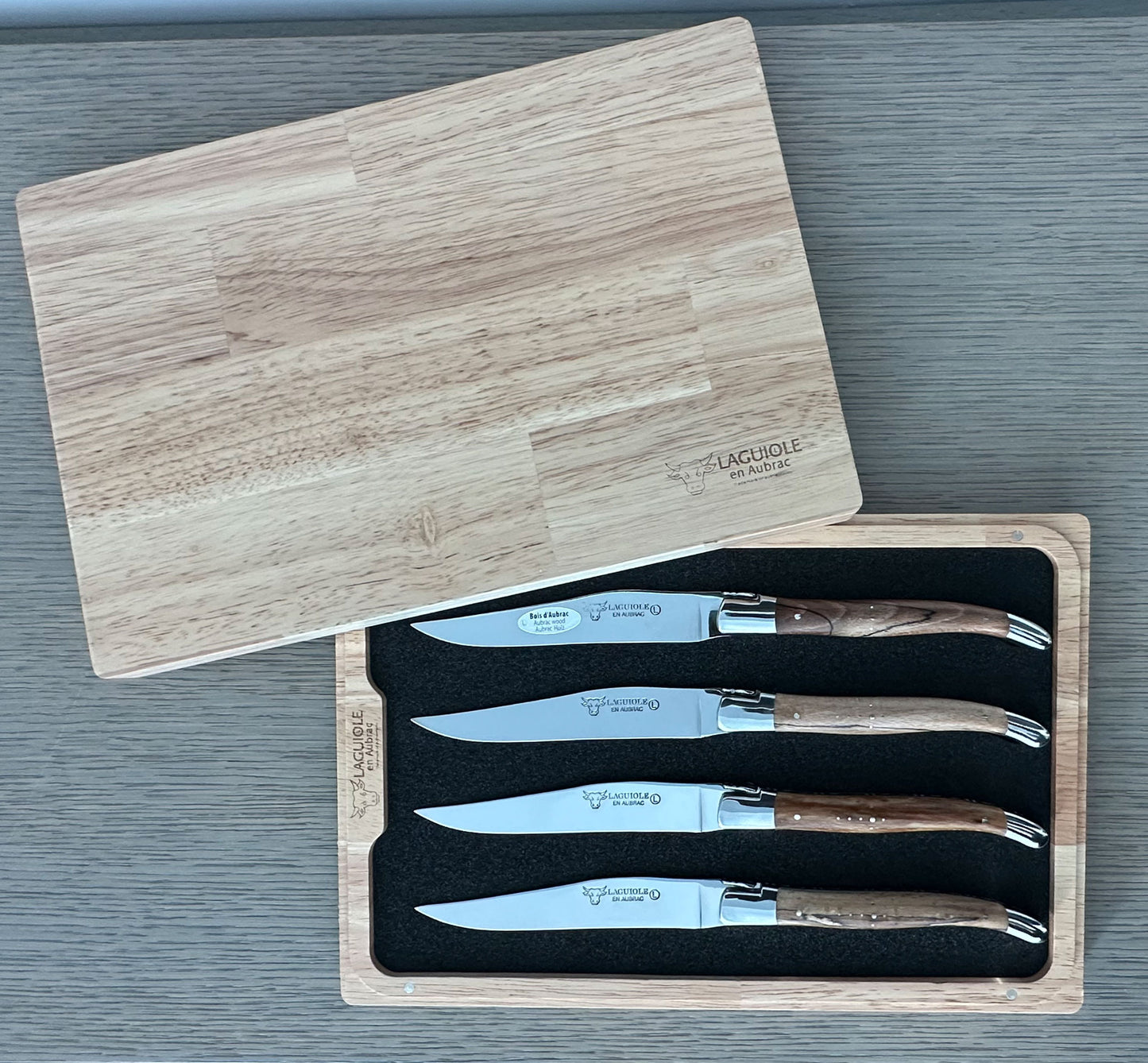 Laguiole en Aubrac Handcrafted 4-Piece Steak Knife Set with Aubrac Wood Handles