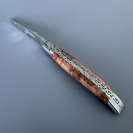 Laguiole en Aubrac 手工制作的双层多用途刀不锈钢枕套，杜松手柄，4.75 英寸