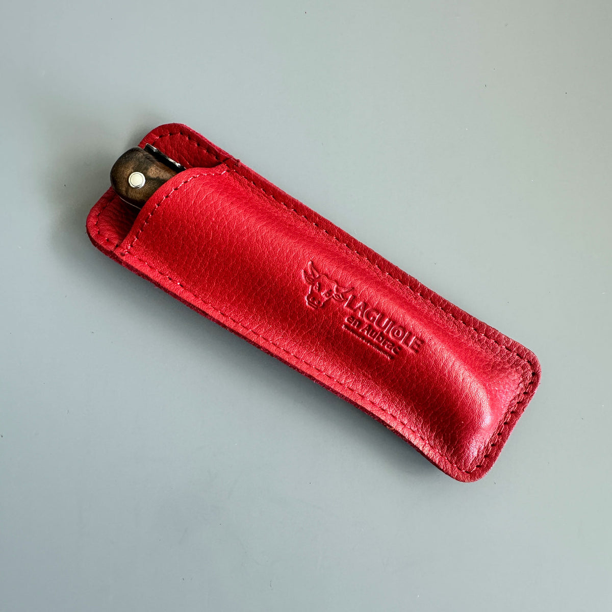 Laguiole en Aubrac Grained Leather Pouch — Red, Single Knife Sheath