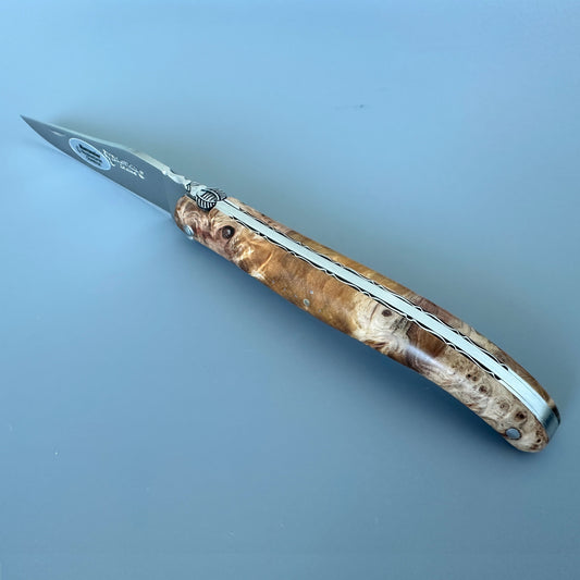 Laguiole Belle Piece Chestnut Wood – Full Open Front view