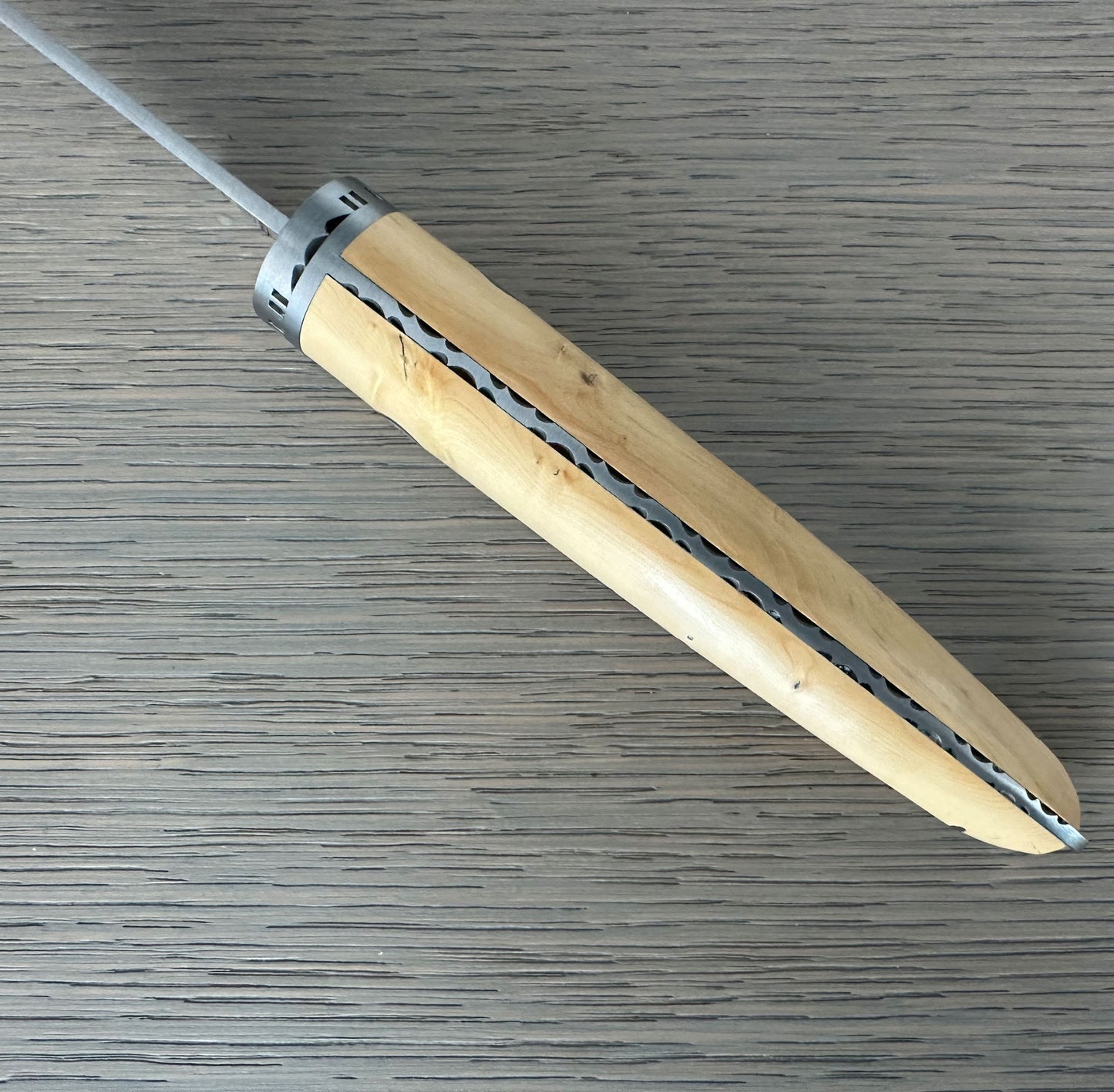 Laguiole en Aubrac Gourmet Cuisine Stainless Fully Forged Steel Bread Serrated Knife with Boxwood Handle, 9-in