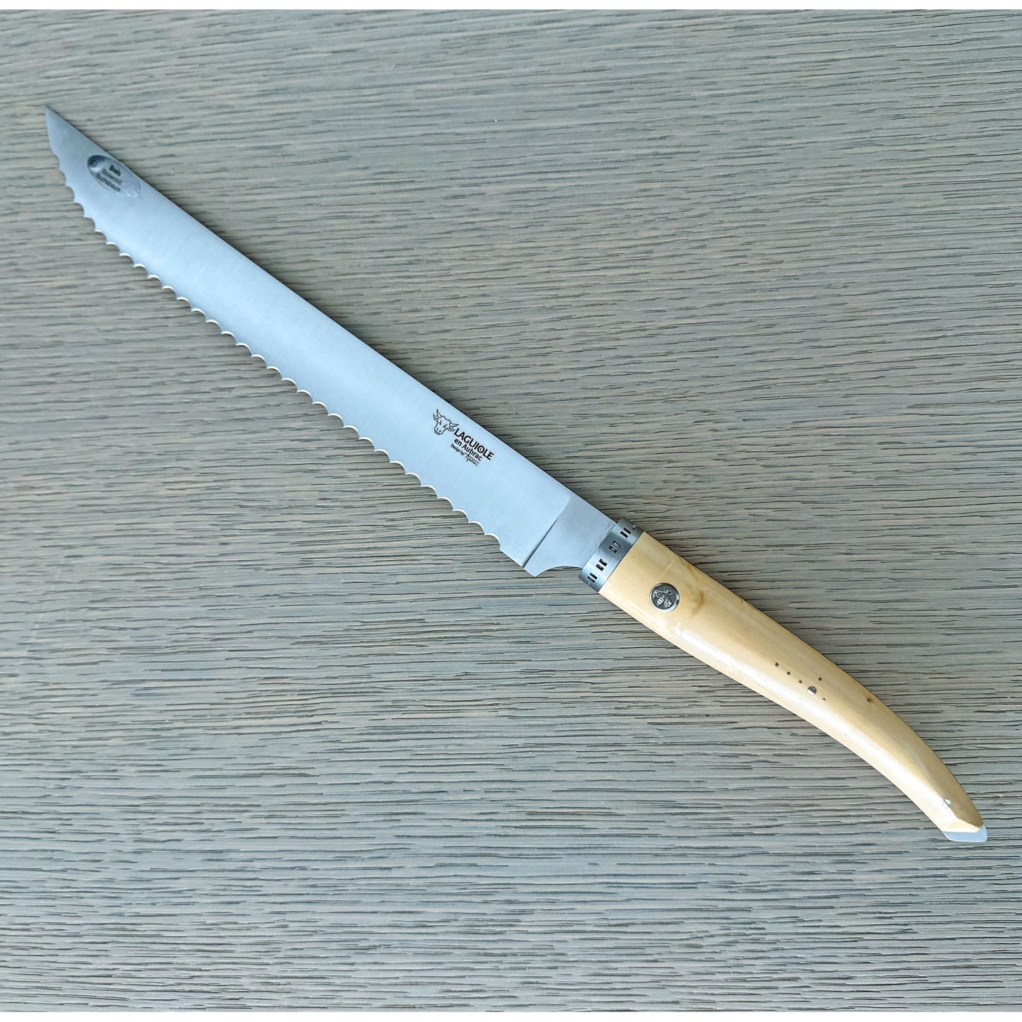Laguiole en Aubrac Gourmet Cuisine Stainless Fully Forged Steel Bread Serrated Knife with Boxwood Handle, 9-in