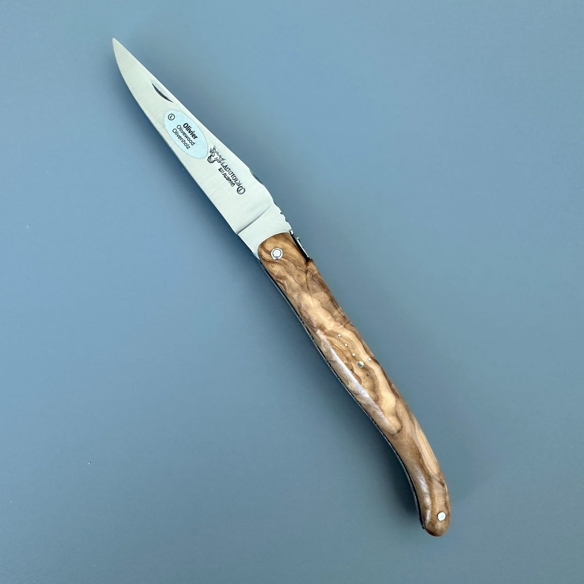 Laguiole Belle Piece Olive Wood Fully open, side view.