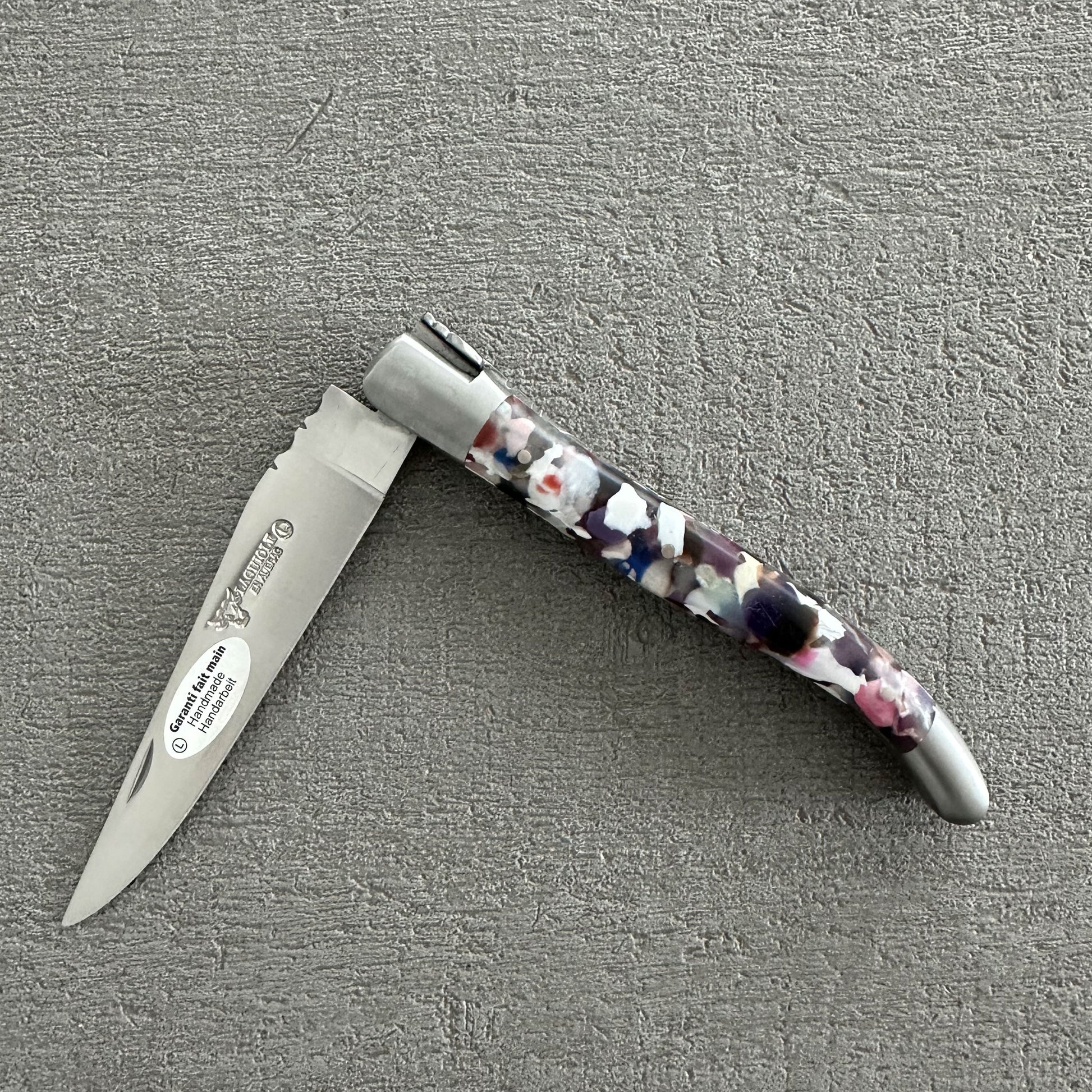 Laguiole en Aubrac Handcrafted Plates Multipurpose Knife, Arlequin Handle, 4.75 inches - LaguioleEnAubracShop