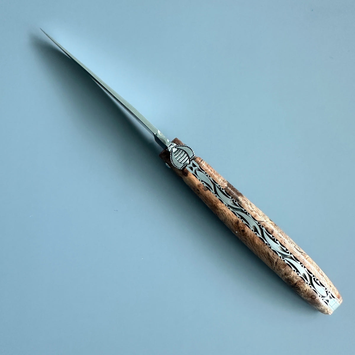 Laguiole en Aubrac Cuchillo multiusos de lujo doble chapado hecho a mano cepillado con mango de ébano real, 4.75 pulgadas