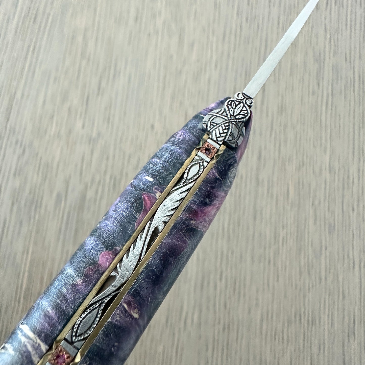 Laguiole en Aubrac Belle Pièce — Bijou Bee Knife, Stabilized Elder Burl