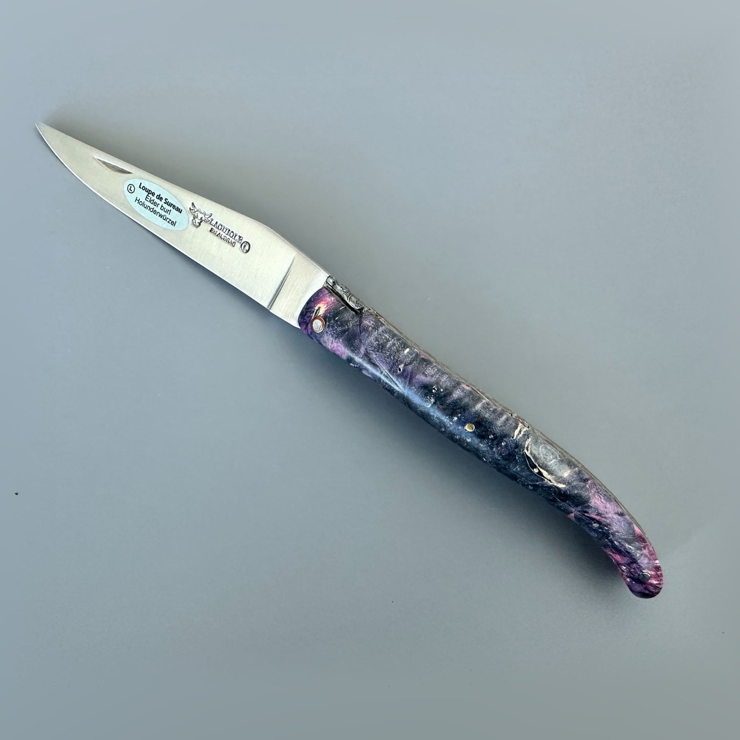 Laguiole en Aubrac Belle Pièce — Bijou Bee Knife, Stabilized Elder Burl