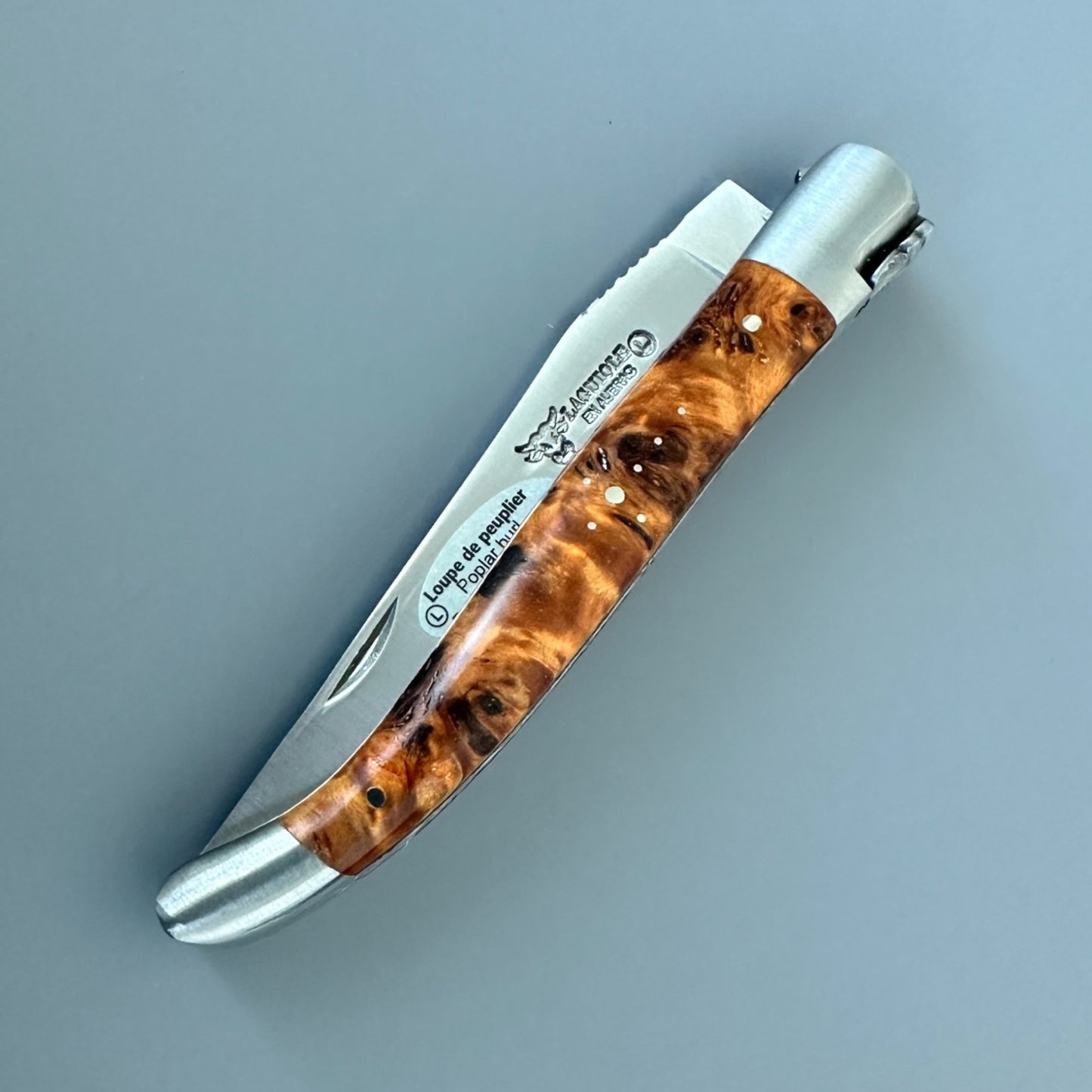 Laguiole en Aubrac 拉丝手工奢华双层多用途刀，带皇家乌木手柄，4.75 英寸