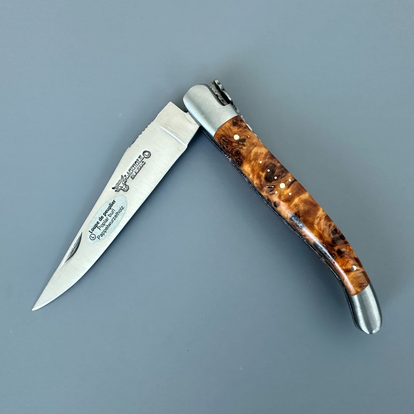 Laguiole en Aubrac 拉丝手工奢华双层多用途刀，带皇家乌木手柄，4.75 英寸