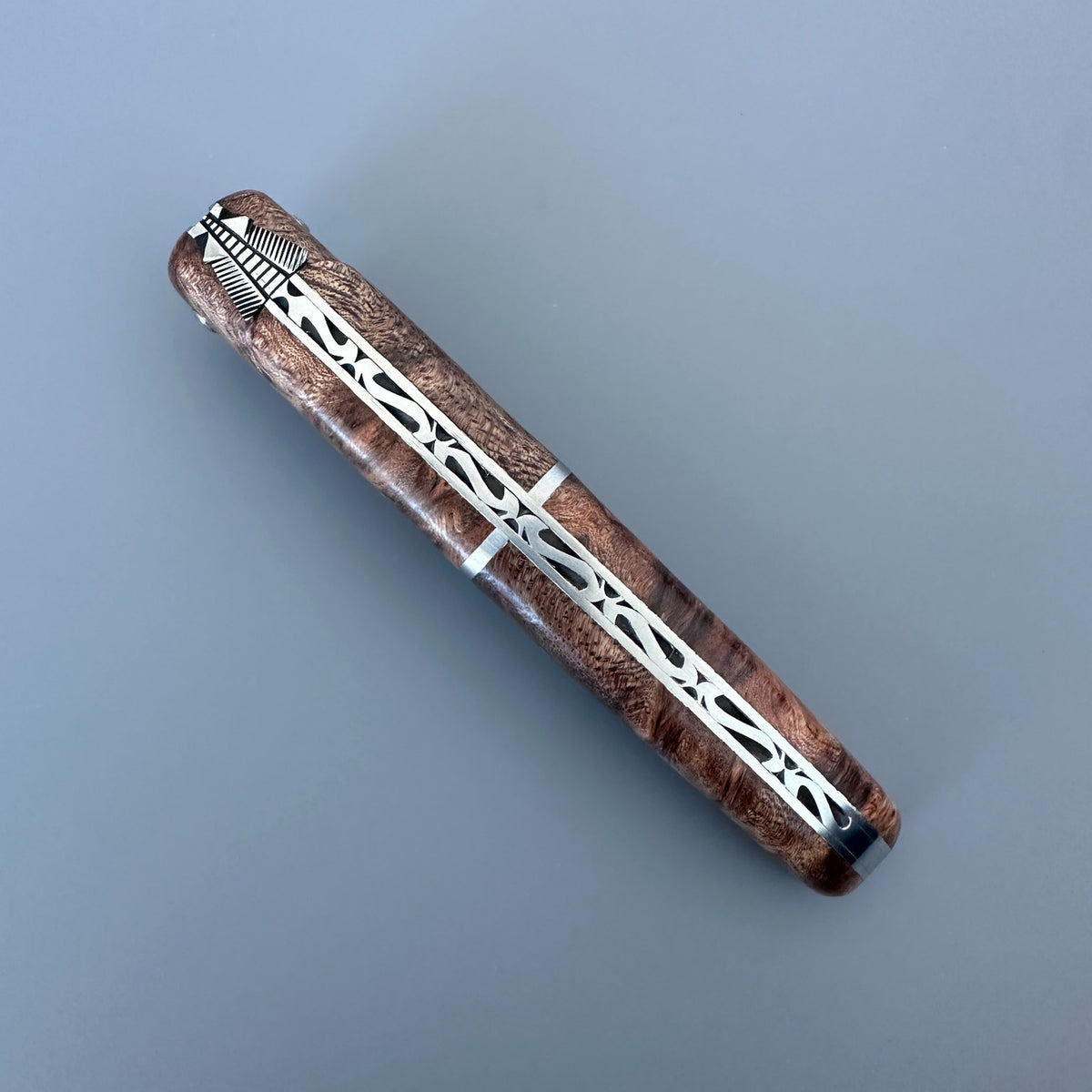 Laguiole en Aubrac Belle Pièce – Pierced Central Bolster, Albizia Burl