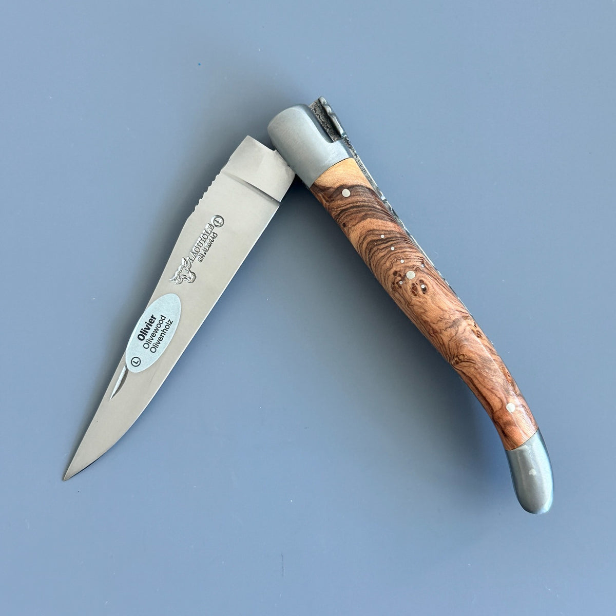Laguiole en Aubrac 手工限量版双层多用途刀，带橄榄木结柄，4.8 英寸，