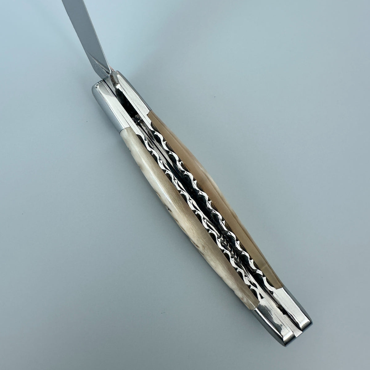 Laguiole en Aubrac Double-Plated Knife – Ram Crust Handle