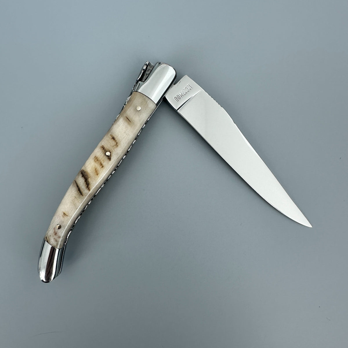 Laguiole en Aubrac Double-Plated Knife – Ram Crust Handle