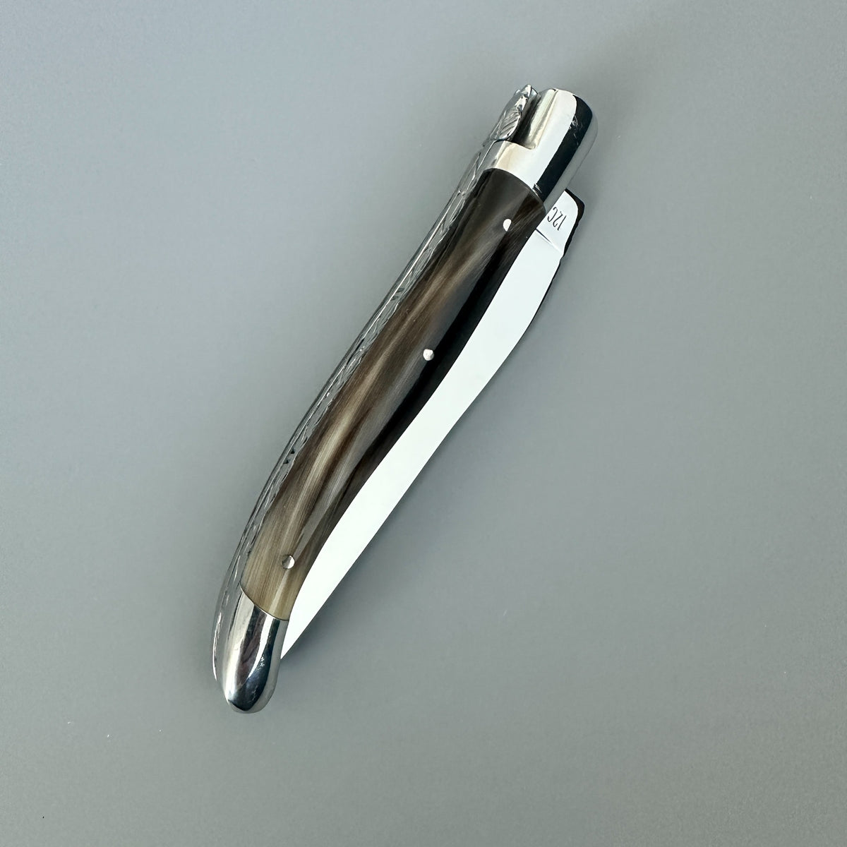 Laguiole en Aubrac Double-Plated Folding Knife — Solid Horn Handle, Smoky Charcoal Grain