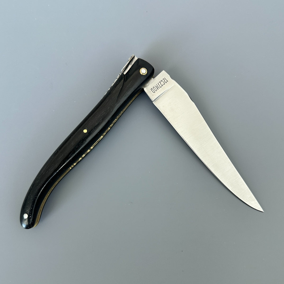 Laguiole en Aubrac Ebony & Brass Folding Knife – Open Reverse Side