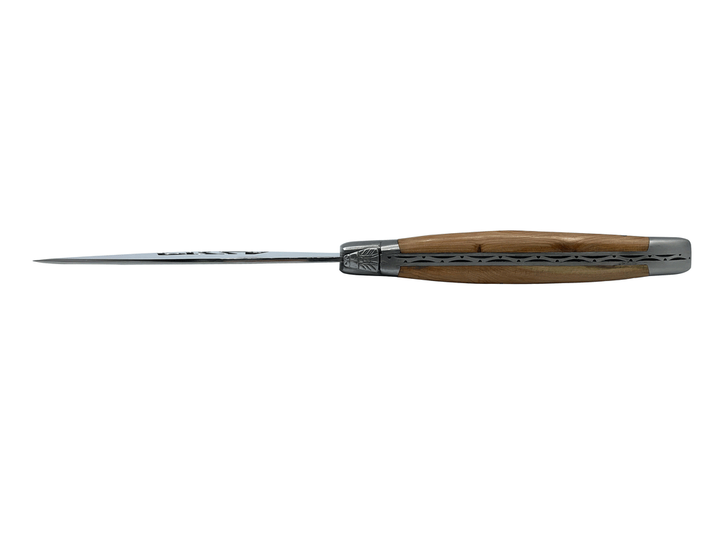 Laguiole en Aubrac Round Solid Maple Wood Cutting Board, 14-in, with Juniper Wood Handle Pizza Cutter, 10-in - LaguioleEnAubracShop