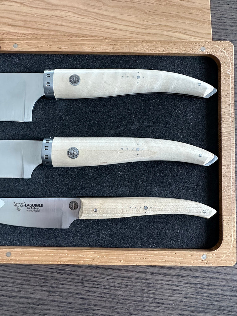 Laguiole en Aubrac Cuisine Gourmet Handcrafted 3-Piece Kitchen Knife Set With Natural Maple Wood Handles - LaguioleEnAubracShop